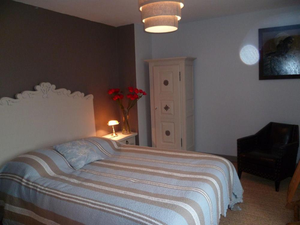La Tonnelle Fleurie Chambres D'Hotes Sainte-Soulle Zewnętrze zdjęcie